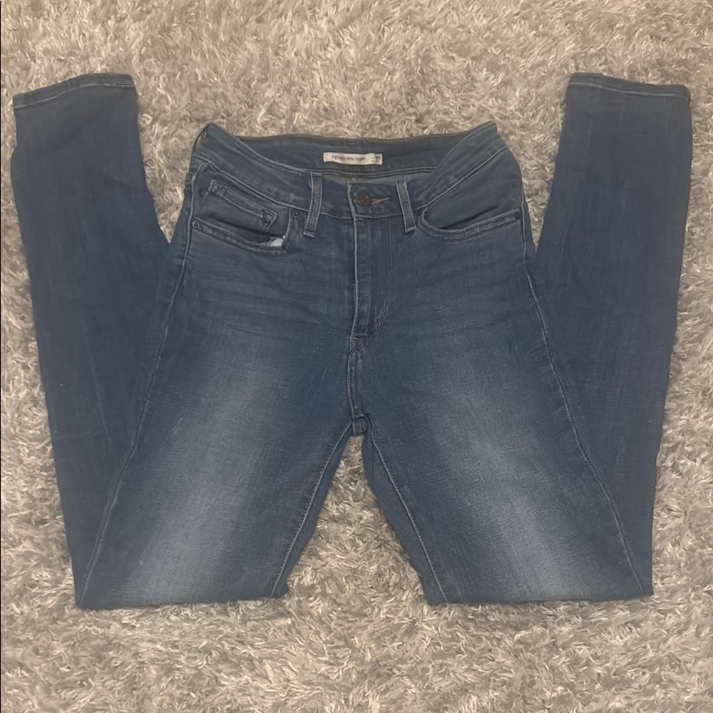 LEVI’S Blue Denim Skinny Jeans